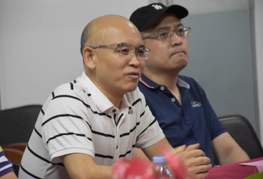 深圳風(fēng)向標教育資源股份有限公司 深圳風(fēng)向標教育資源股份有限公司