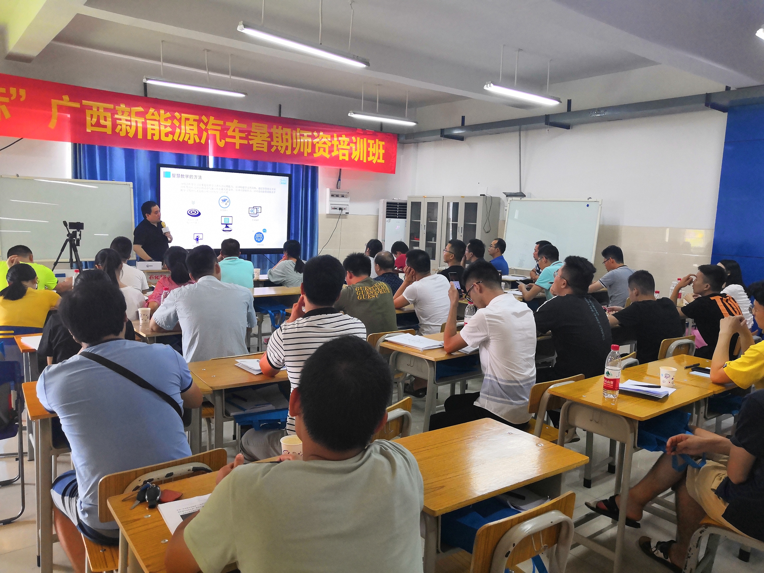 深圳風(fēng)向標教育資源股份有限公司 深圳風(fēng)向標教育資源股份有限公司