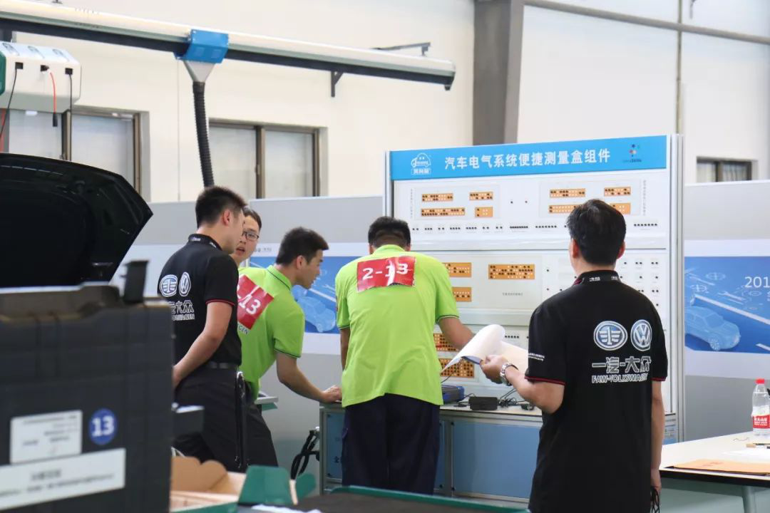 深圳風(fēng)向標教育資源股份有限公司 深圳風(fēng)向標教育資源股份有限公司