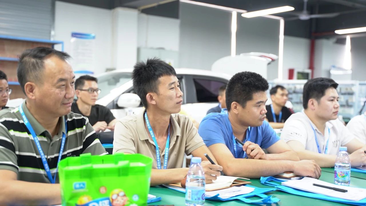 深圳風(fēng)向標教育資源股份有限公司